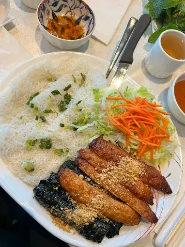 Authentic Vietnamese pho at Saigon Golden Calgary SE